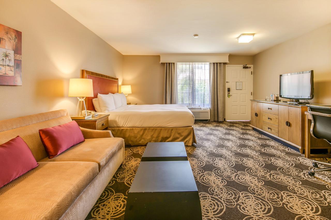 Hotel San Diego-Rancho Bernardo Екстериор снимка