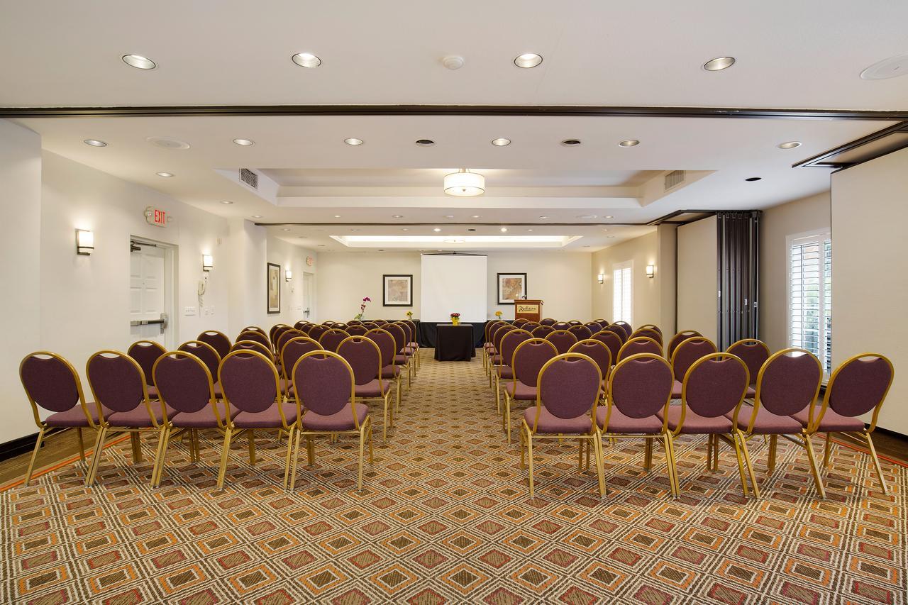 Hotel San Diego-Rancho Bernardo Екстериор снимка